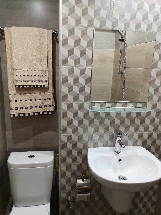 Стаи За Гости Диневи Kalofer Exterior photo